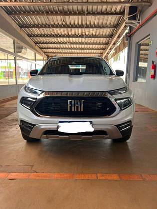 FIAT TORO 2.0 16V TURBO DIESEL VOLCANO 4WD AT9